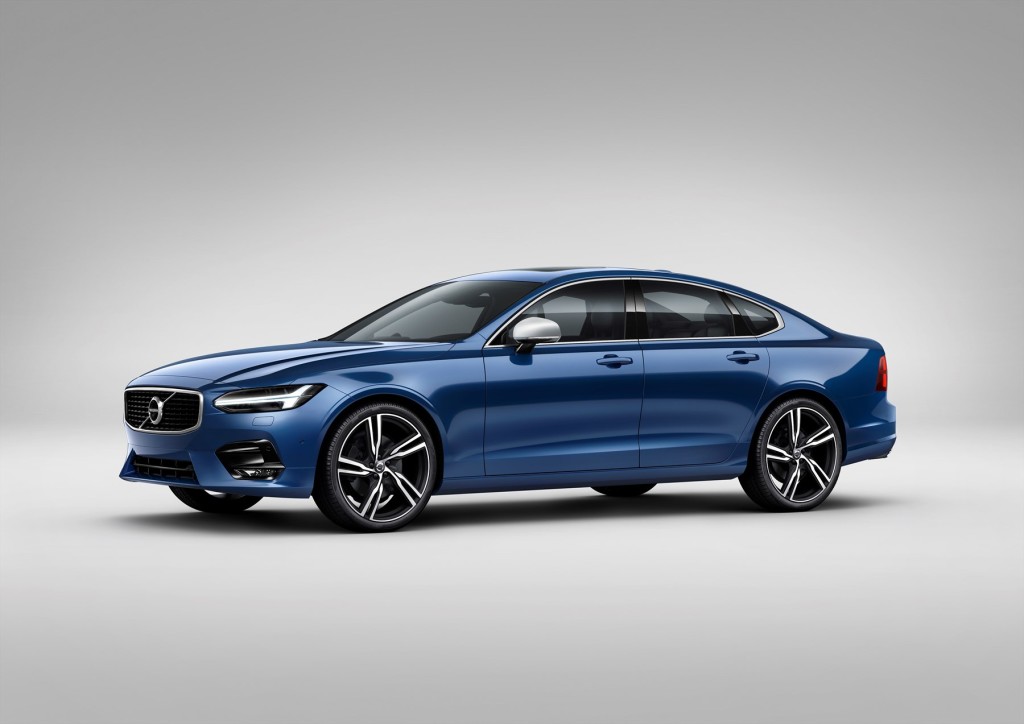 192811_volvo_s90_r_design_studio_1800x1800