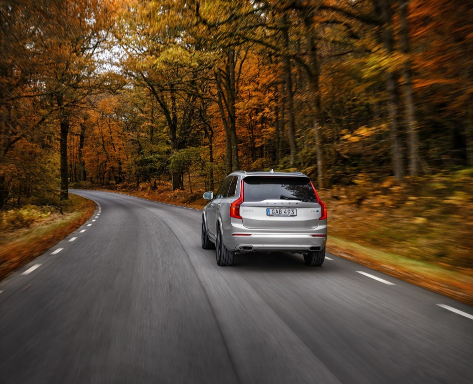 t8_polestar_2_1800x1800