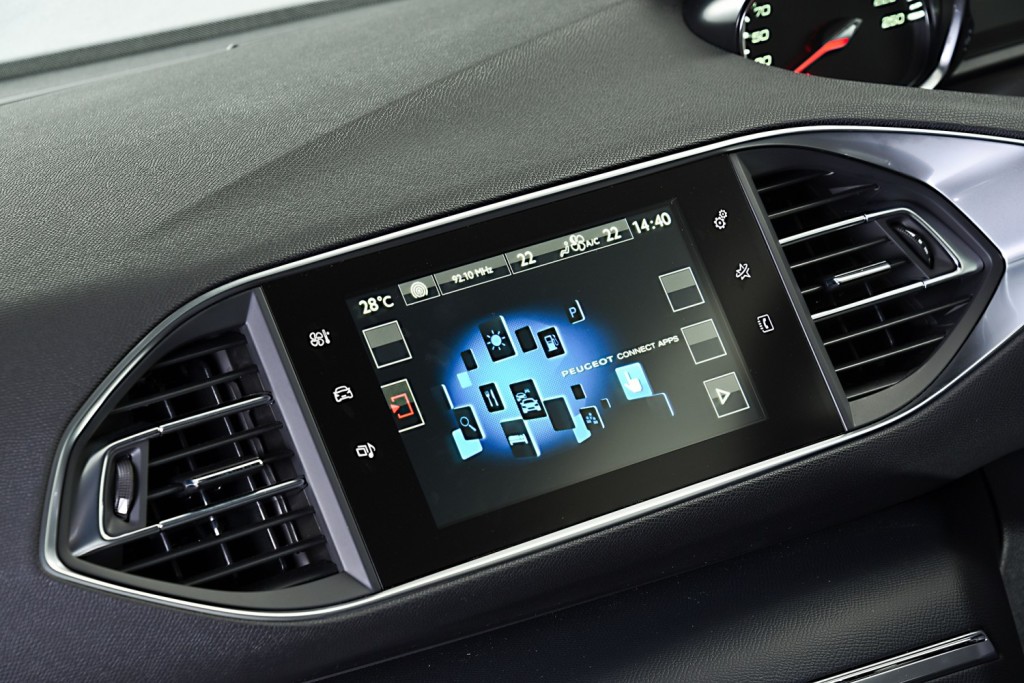 52_Peugeot_308