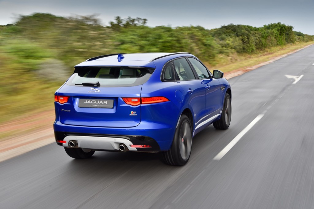 Jaguar F-Pace (4)