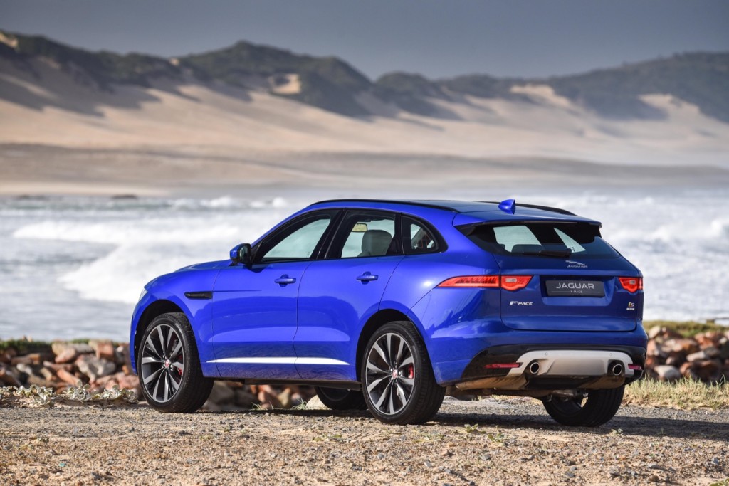 Jaguar F-Pace (8)