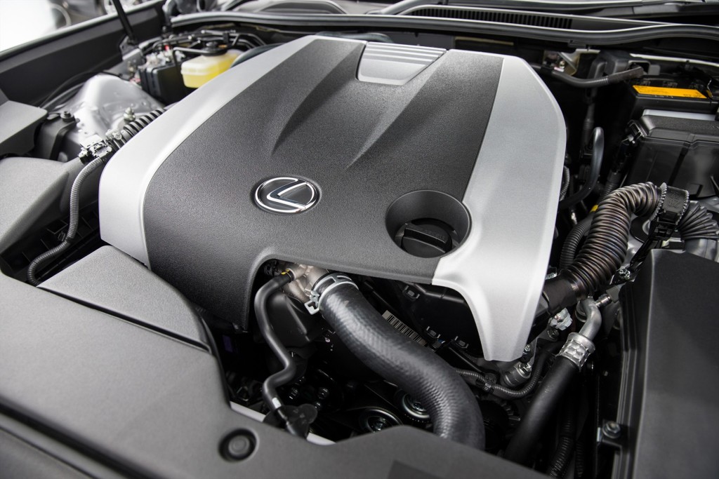 Lexus RC200t (3)