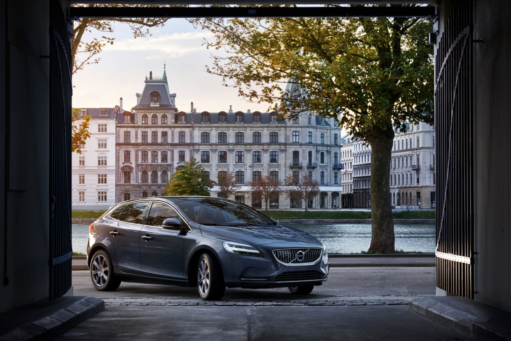 Volvo V40 (4)