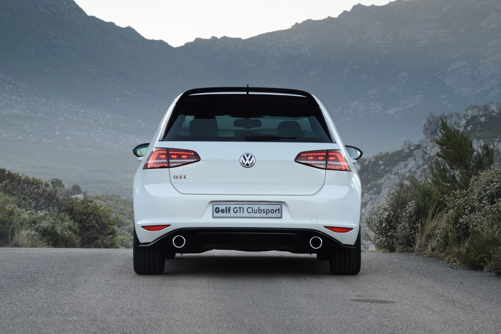 golf-gti-clubsport-static_005_1800x1800-439665