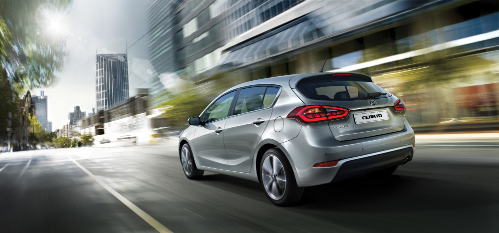 kia_cerato_my16_009