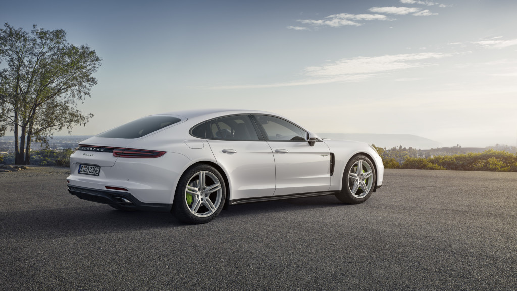 panamera-4-e-hybrid-2