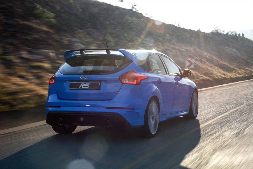 focus-rs_102_1800x1800-440112