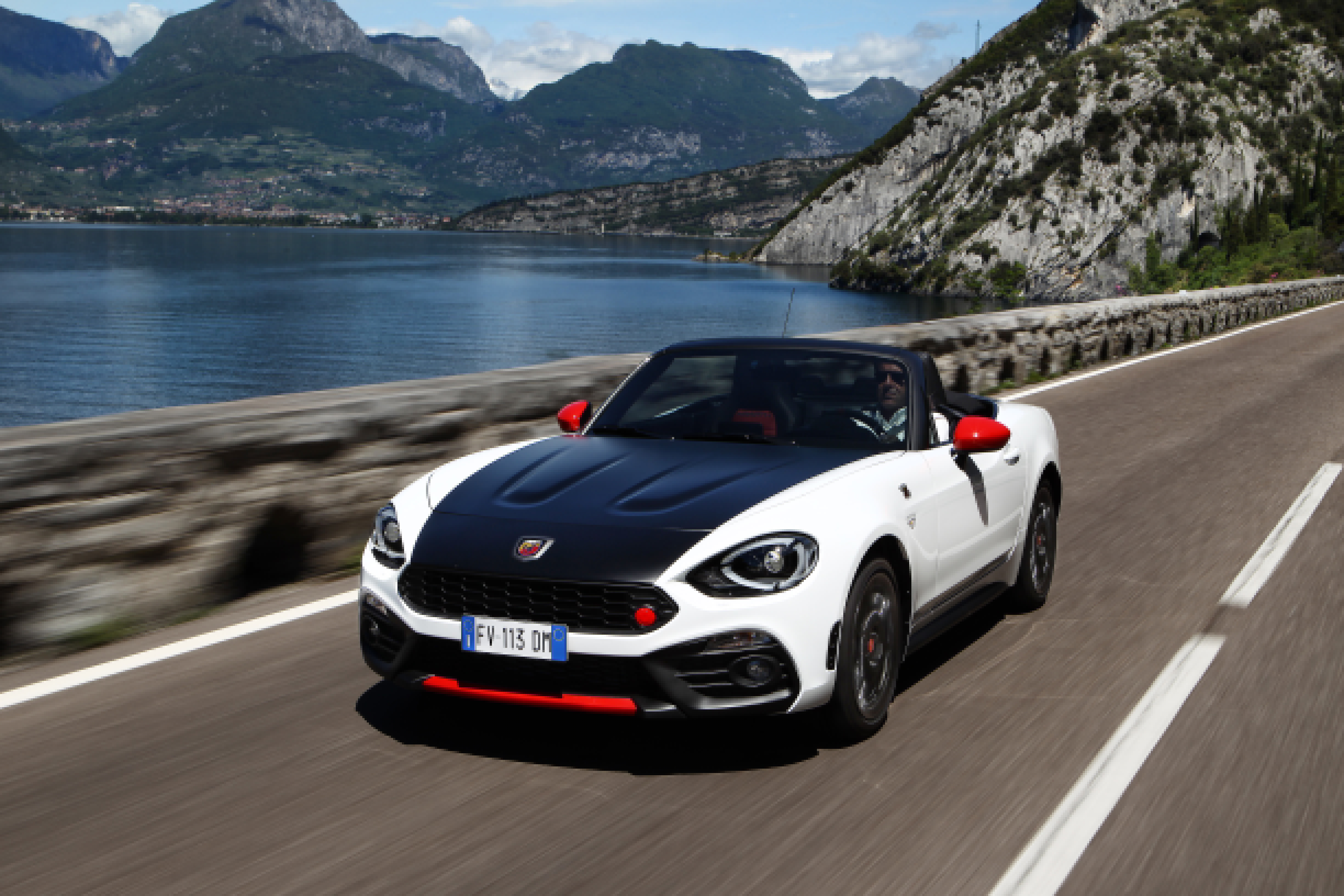 160607_abarth_124_06