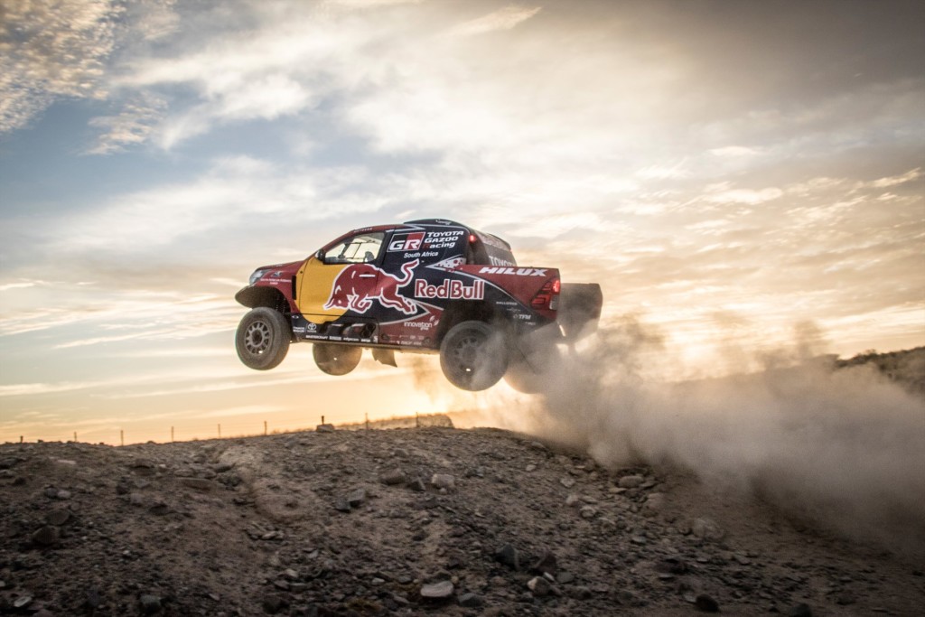 dakar-hilux-sa-2