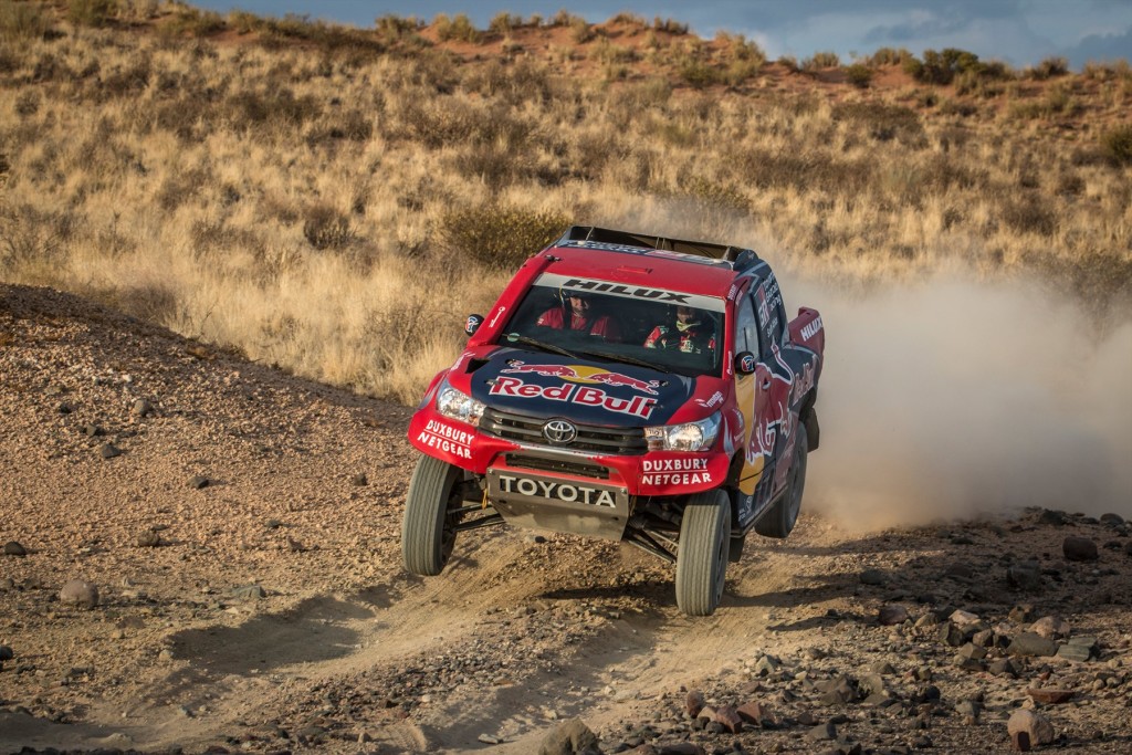 hilux-dakar-2017-1