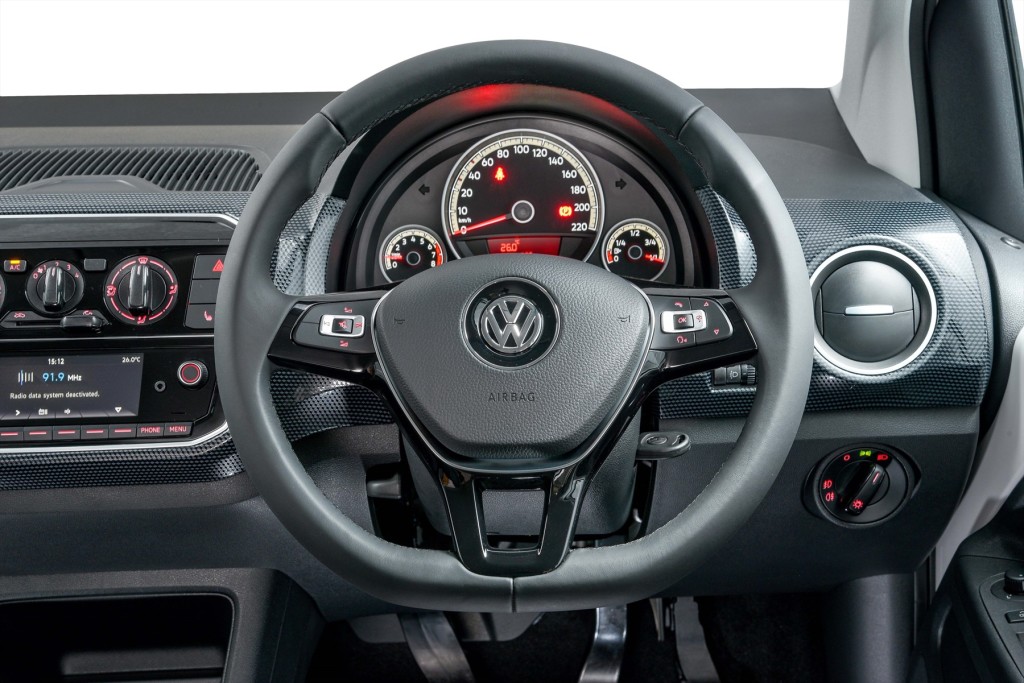 vw-up-interior_004_1800x1800-454126