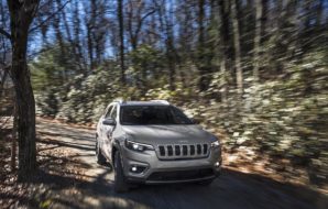 Jeep Cherokee updated-new 4 pot engine added